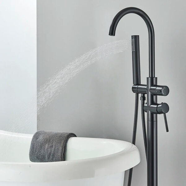 Mitigeur baignoire sur pied design contemporain